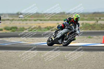 media/Apr-18-2025-TrackDaz (Fri) [[45f5874c44]]/C Group/Session 1 (Turn 7)/